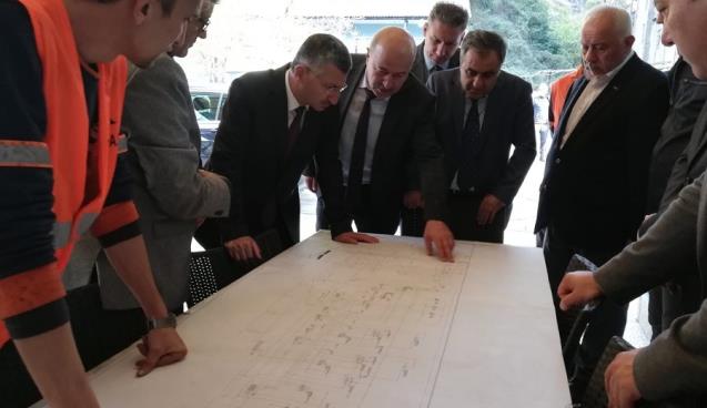 Vali Bektaş, Kilimli’de incelemelerde bulundu