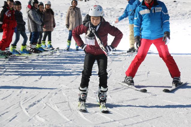 Antrenörüm Okulda' projesi ile öğrenciler ücretsiz olarak