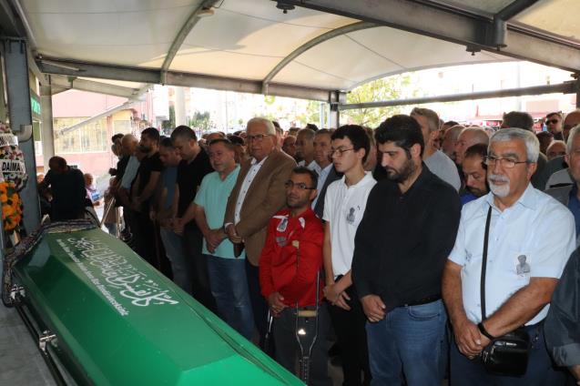 Son yolculuğuna uğurlandı…