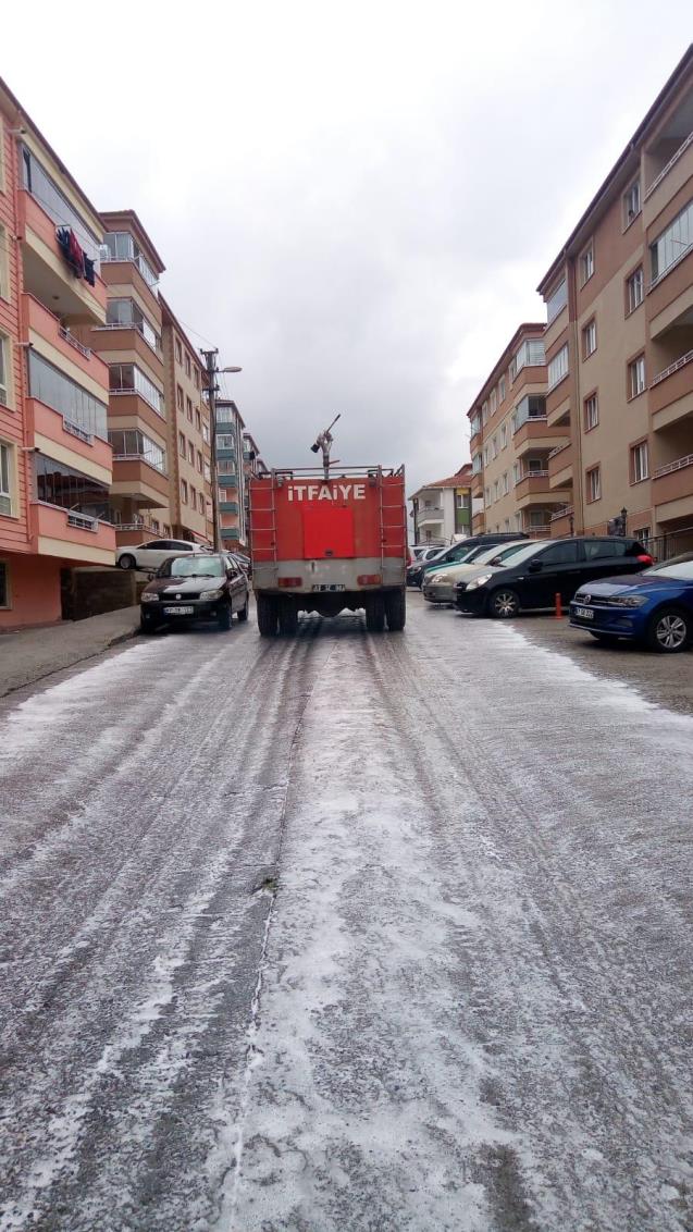 Alaplı köpükle yıkanıyor…