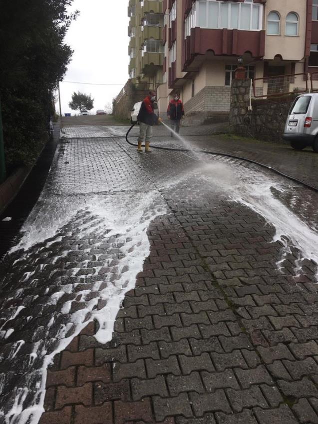 Dezenfekte çalışmaları devam ediyor…