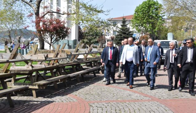 İftara davet.