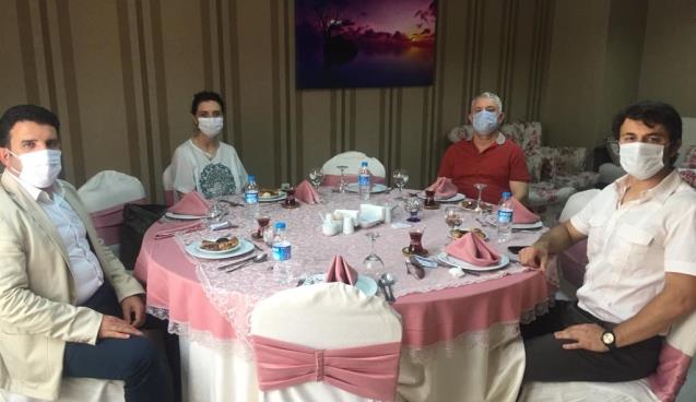 İLÇE BAŞKANLARI TOPLANDI