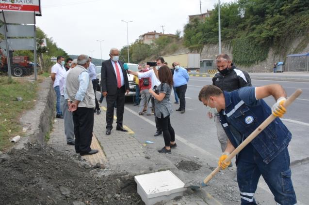 Posbıyık, kepez sinyalizasyon çalışasını inceledi