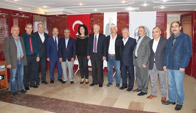 Teşekkür plaketleri verildi!..