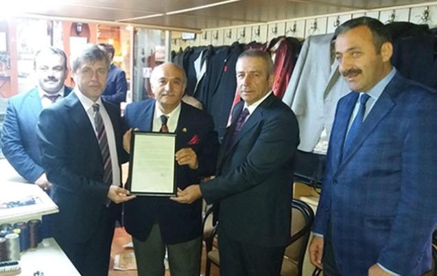 Vali Çınar Yılın Ahisi’ni ziyaret etti
