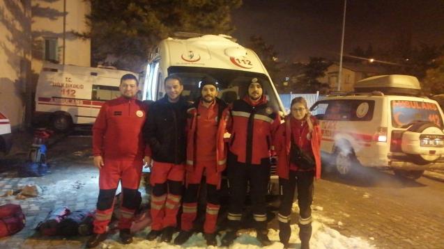 Karabük, Zonguldak ve Bartın’dan Elazığ’a 29 kişilik ekip