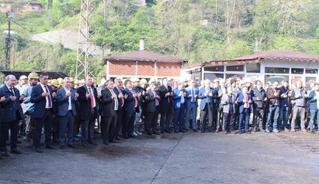 Gelikli Madenci Kurban Kesti...