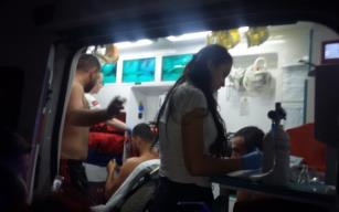 5 Kişi botla gezerken denize düştü!..