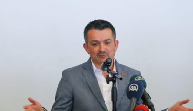 Tarım Bakanı satılmayan kurbanlıkların ne olacağını açıkladı