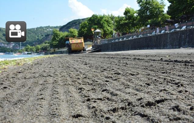 Sevgi, Barış, Dostluk Plajı kumsalı temizlendi!