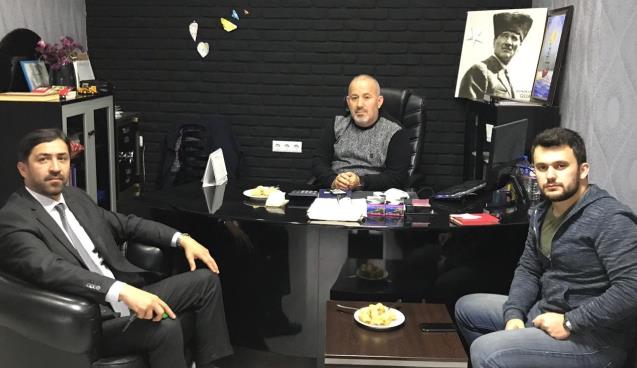 "Bize oy veren, vermeyen kimsenin başını öne eğmeyiz"