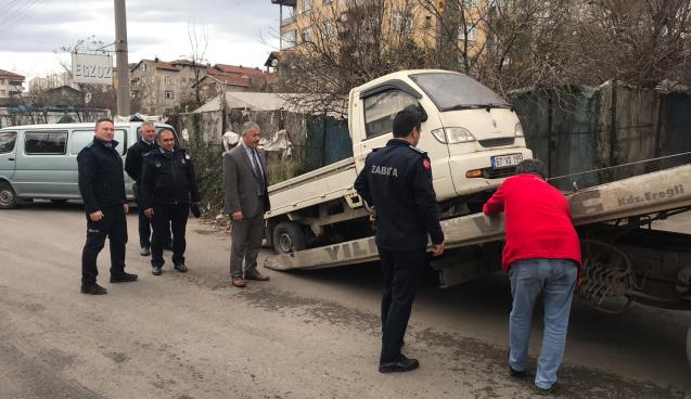  SANAYİ SİTESİ, HURDA ARAÇLARDAN TEMİZLENİYOR