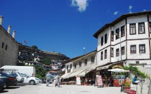 Ecdat yadigarları geleceğe aktarılıyor