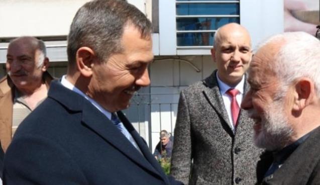 Uysal’ın yolunu kesti, isyan etti…