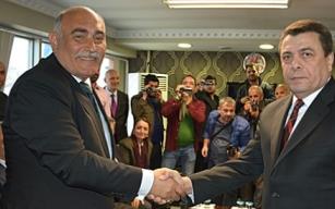 Pevrul Kavlak Ak Partililerle buluştu…