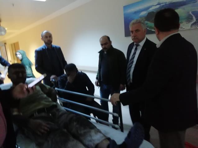 Demirtürk’ten kaza geçiren maden işçilerine ziyaret