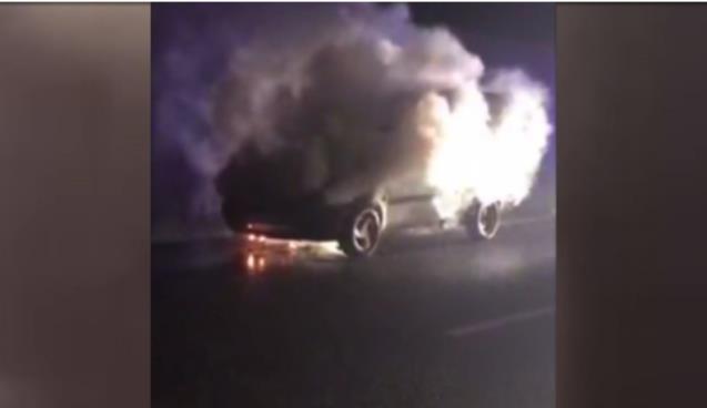 Hareket halindeyken alev aldı!..