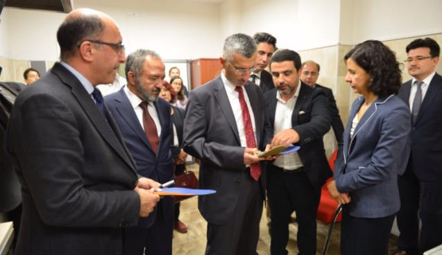 Araştırma Merkezi’ni inceledi