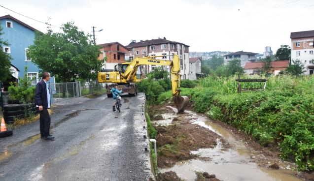 KDZ. EREĞLİ BELEDİYESİ, SU TAŞKINLARINA KARŞI ÖNLEM ALIYOR