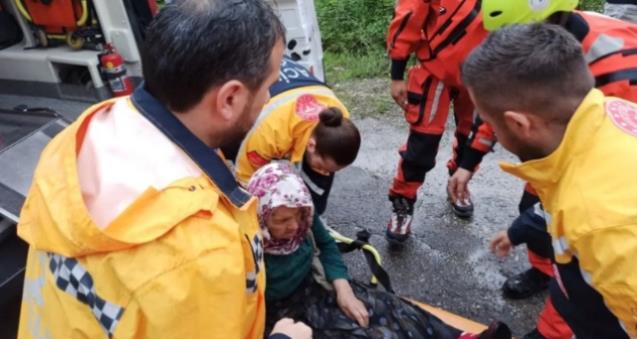 Gökçebey'de tahliyeler devam ediyor...