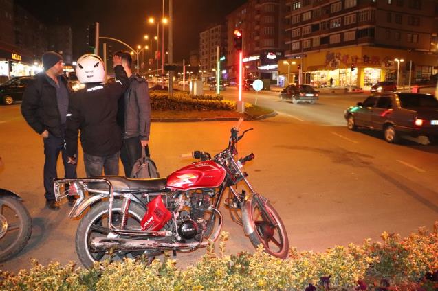 Zonguldak’ın Ereğli ilçesinde motosiklet ile cipin
