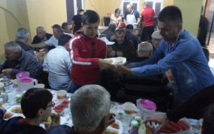 Balaban gençliğinden iftar programı