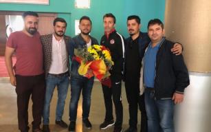 Taraftarlardan, Bülent Korkmaz’a ziyaret!..