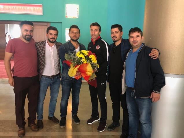 Taraftarlardan, Bülent Korkmaz’a ziyaret!..
