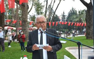 CUMHURİYET BAYRAMI’NDA TUNALI HİLMİ HEYKELİ