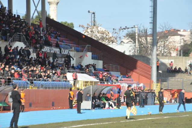 Zonguldak Kömürspor atkıları deprem bölgesi Elazığ'a