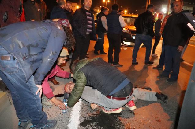 Yolun karşısına geçmek istemişti!..