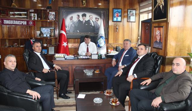 Nas, başkan Yeşil ile bir araya geldi