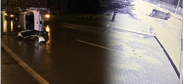 Otomobil takla attı… 2 yaralı… O anlar kameraya yansıdı...