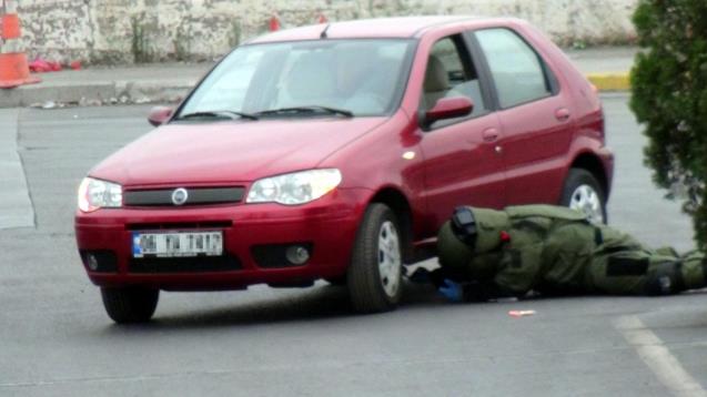Karısını Bombayla öldürmeye kalkmıştı.
