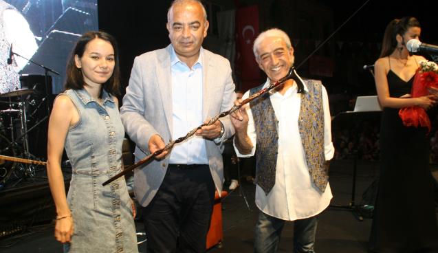 Devrekliler, Edip Akbayram konseri ile coştu