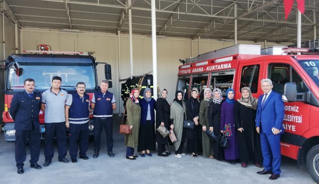 Ak Kadın kollarından İtfaiyeye ziyaret…