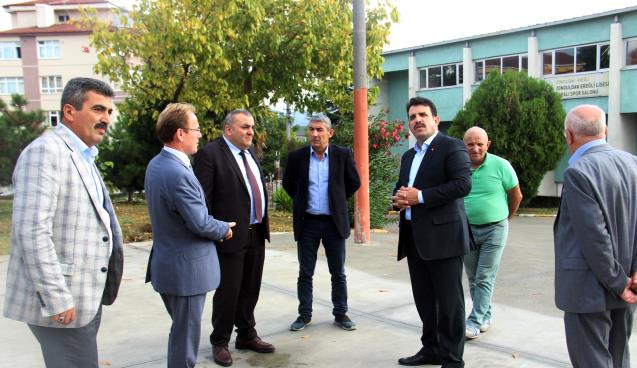 Çakır okullarda incelemelerde bulundu..