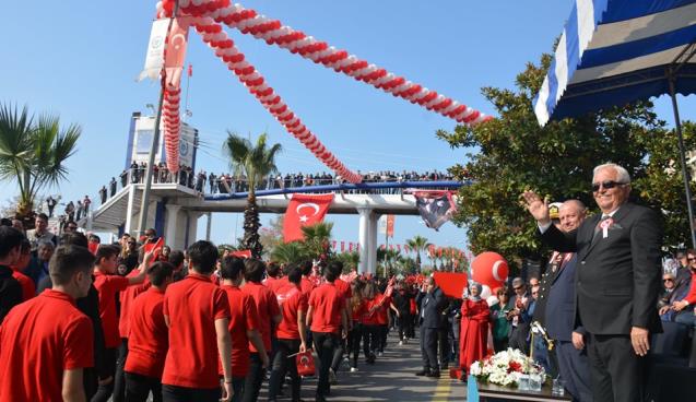 Halil Posbıyıktan Cumhuriyet Çağrısı