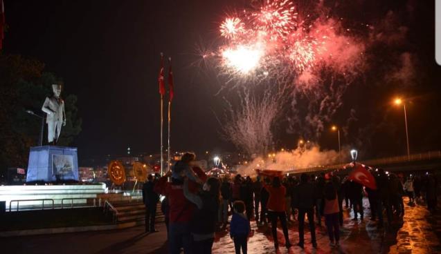 Alaplı coşkuyla kutladı...
