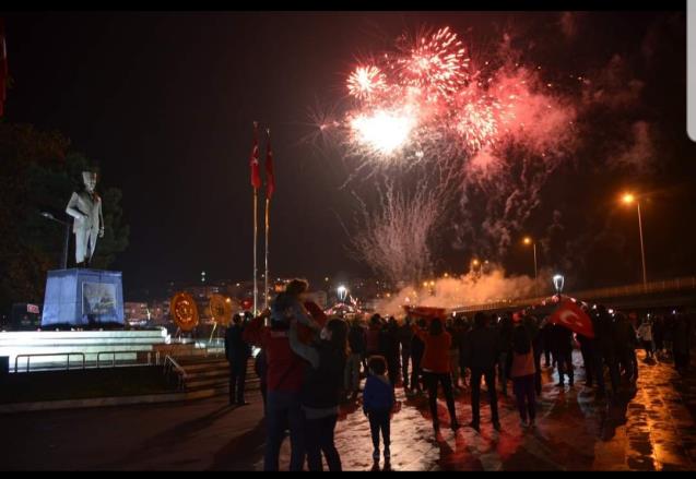 Alaplı coşkuyla kutladı...