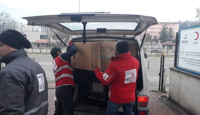 Depremzedeler için ısıtıcı sobalar