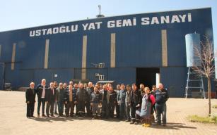 Tersanelerini ziyaret etti.