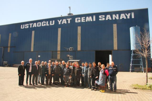 Tersanelerini ziyaret etti.