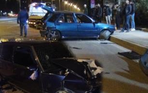 Çarpıştılar!.. Sürücüler sırra kadem bastı!..