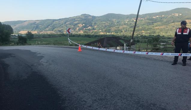 Arbedede kendi beylik tabancası ile yaralandı 