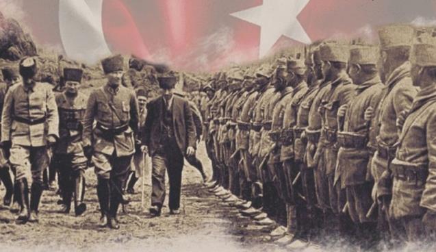 ASLI EDA AZMAN 30 AĞUSTOS'U KUTLUYOR