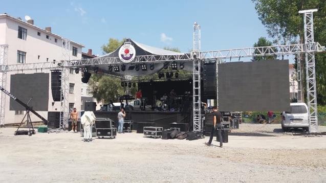 Konser hazırlıkları tüm hızıyla devam ediyor!