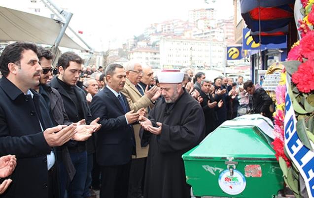 Ecvet Direkçi son yolculuğuna uğurlandı…