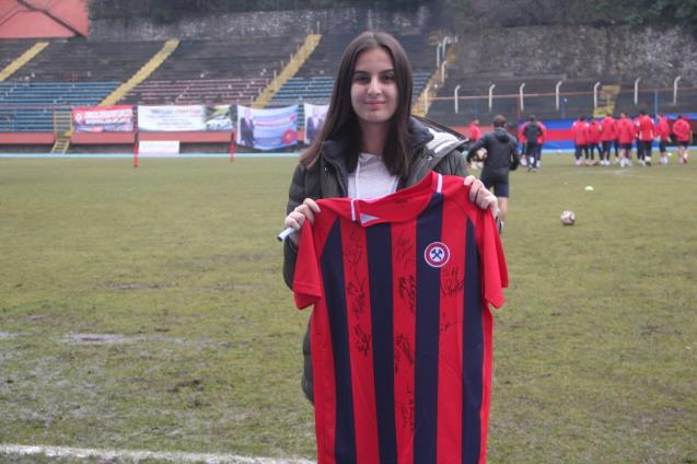 Genç kız takımını tuttuğu Zonguldak Kömürspor için